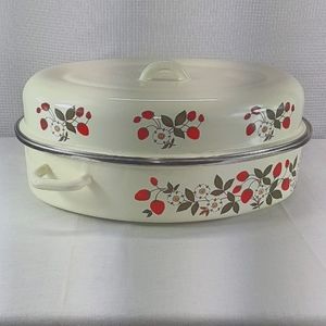 Roaster strawberries and cream